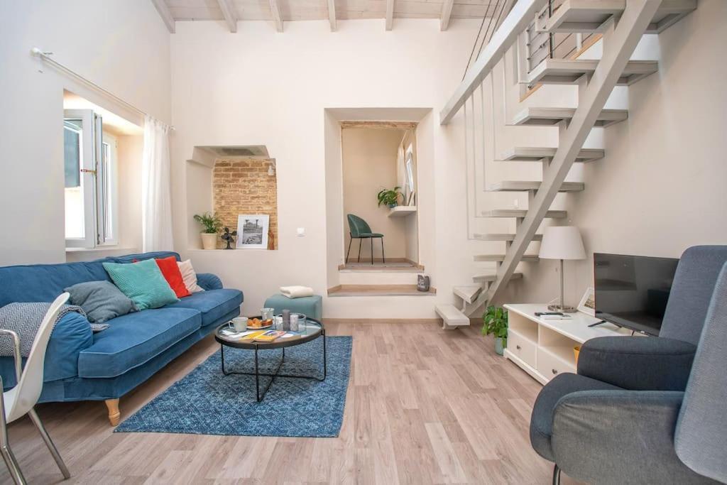 Newly Renovated 1730'S Venetian Loft Apartment Corfu  Exterior photo